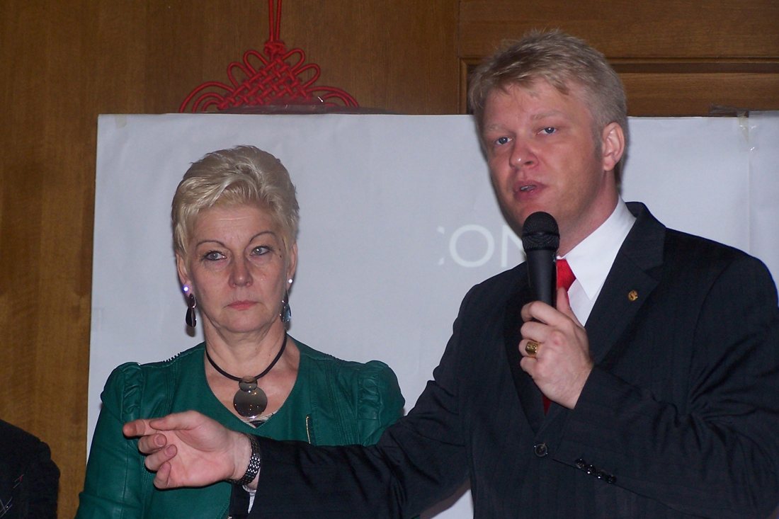 Rudy Langlet et sa mère, qui lui a fait découvrir le marketing de réseau